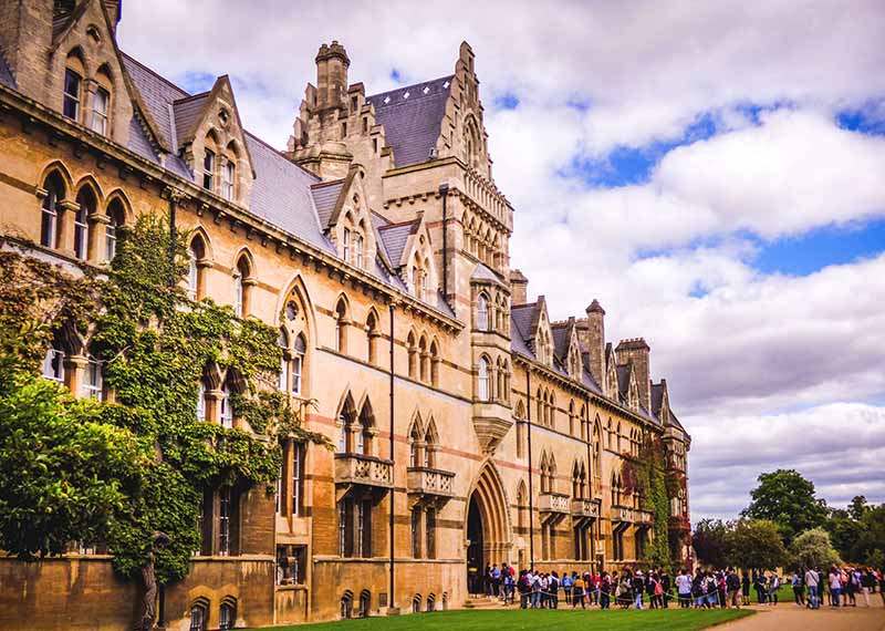 大学生出国留学需要哪些条件？
